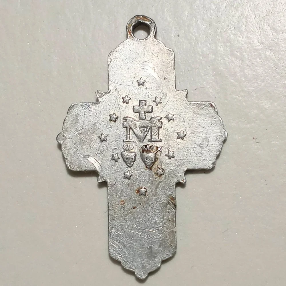 Vintage‎ Miraculous Medal On A Silver And Green Cross Pendant Charm #C014 - Picture 2 of 2